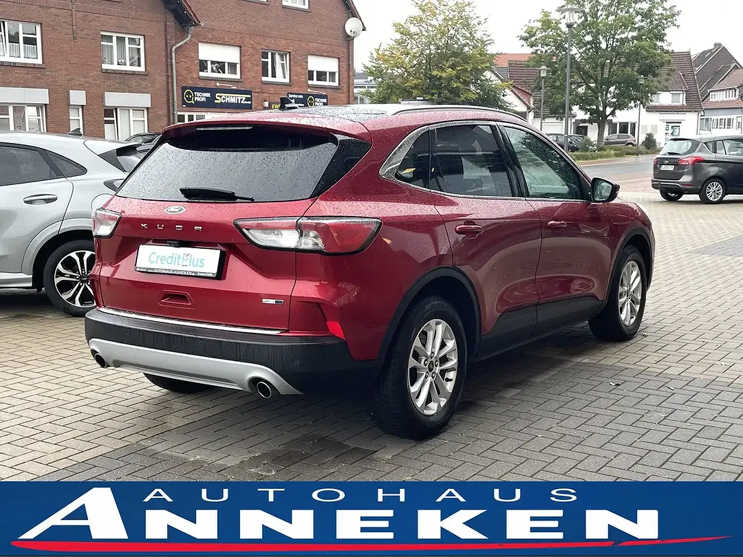Ford Kuga - Thumbnail 5