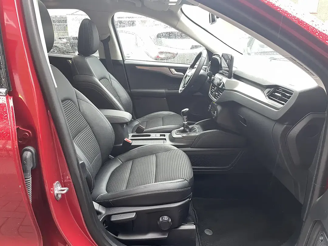 Ford Kuga - Thumbnail 7