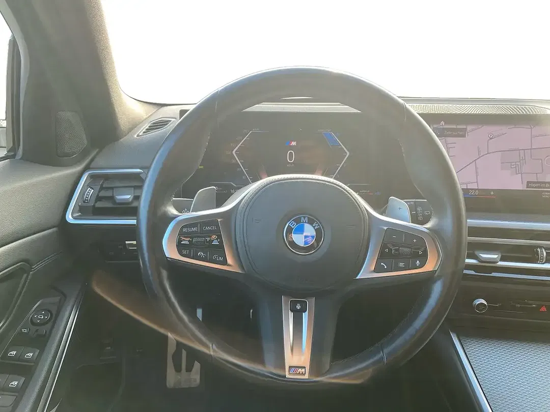 BMW 320 - Thumbnail 12