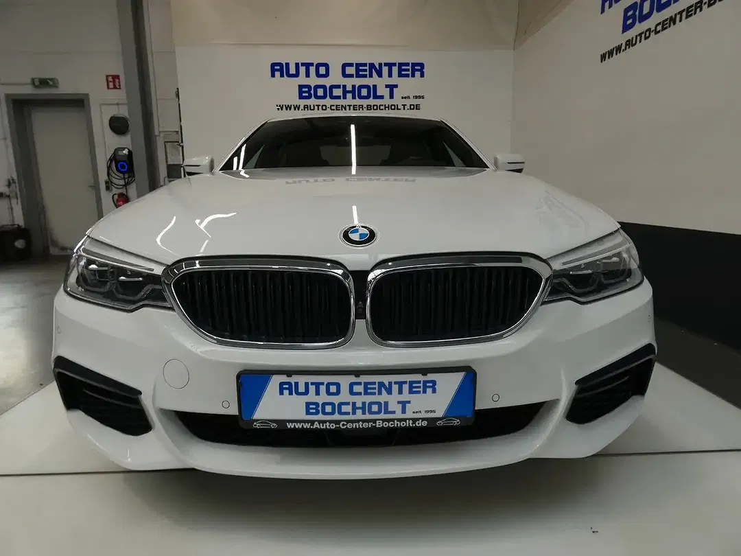 BMW 530 - Thumbnail 1