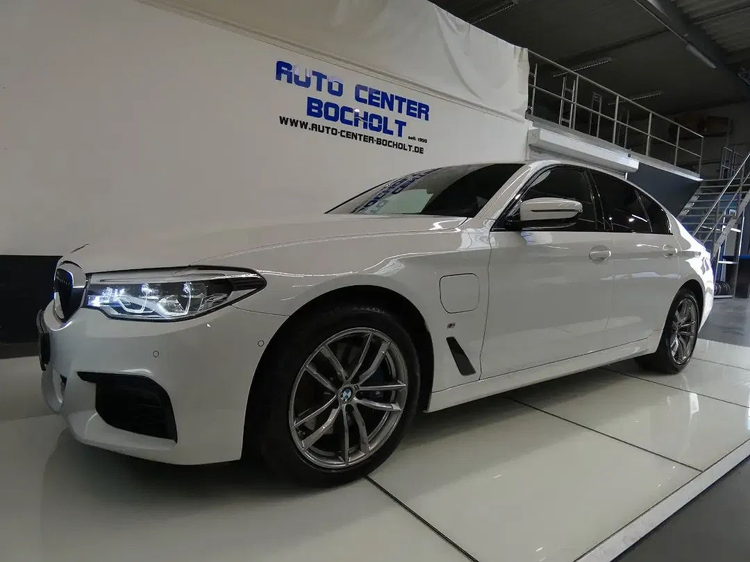 BMW 530 - Thumbnail 11