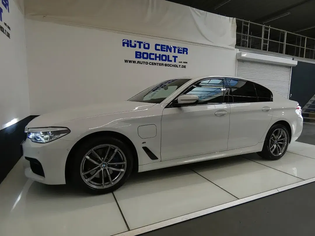 BMW 530 - Thumbnail 12