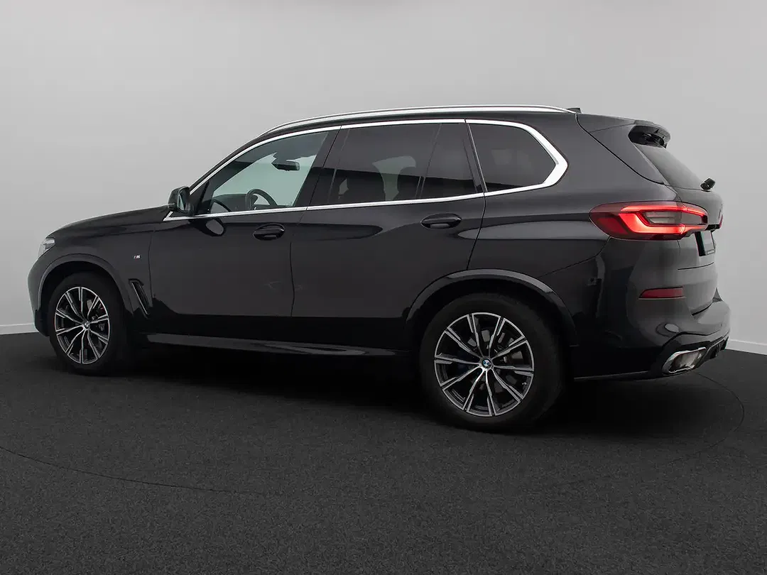 BMW X5 - Thumbnail 10