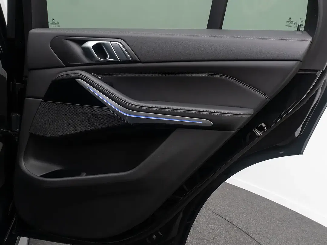 BMW X5 - Thumbnail 33