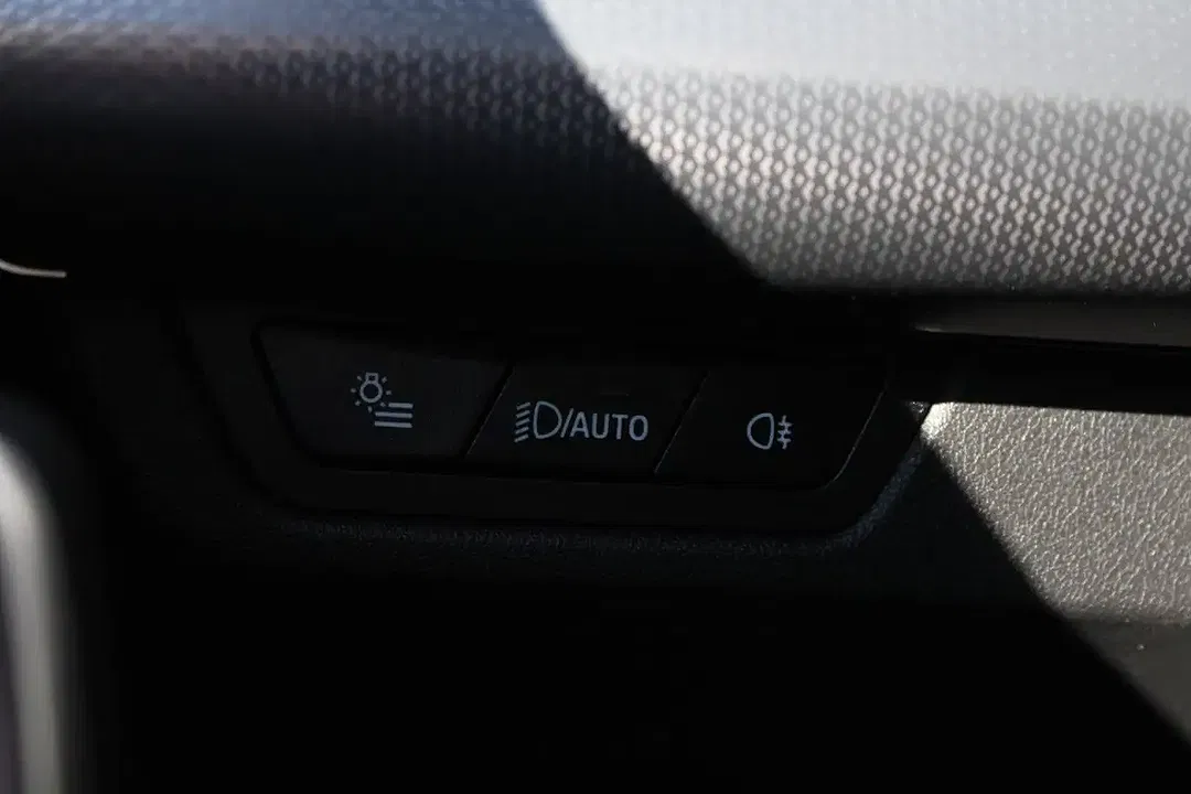 BMW X1 - Thumbnail 13