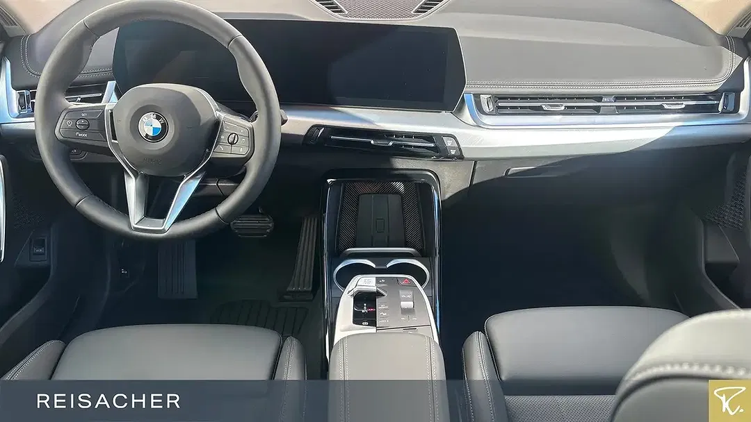 BMW X1 - Thumbnail 6