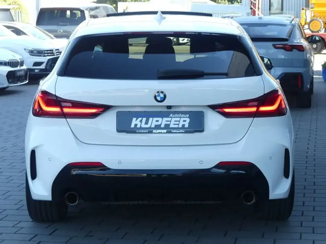BMW 120 - Thumbnail 4