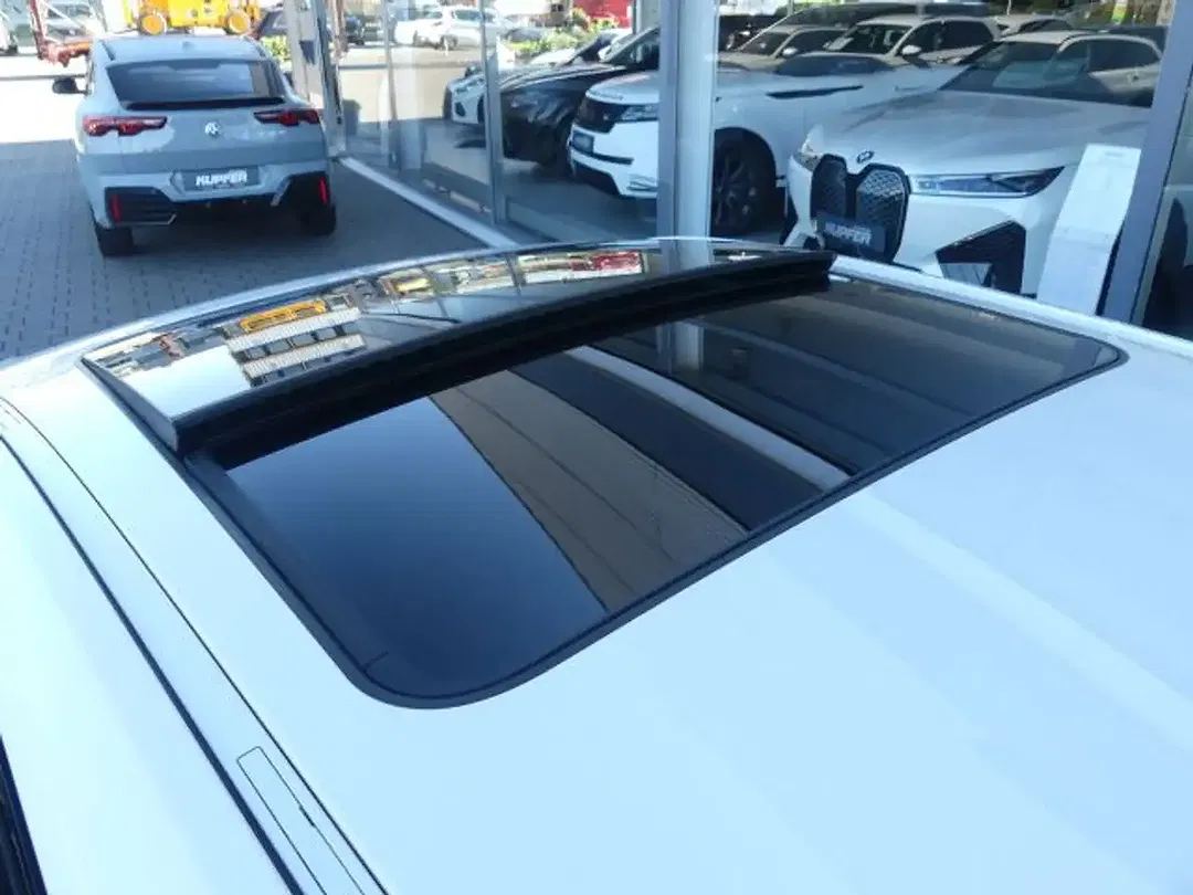 BMW 120 - Thumbnail 5