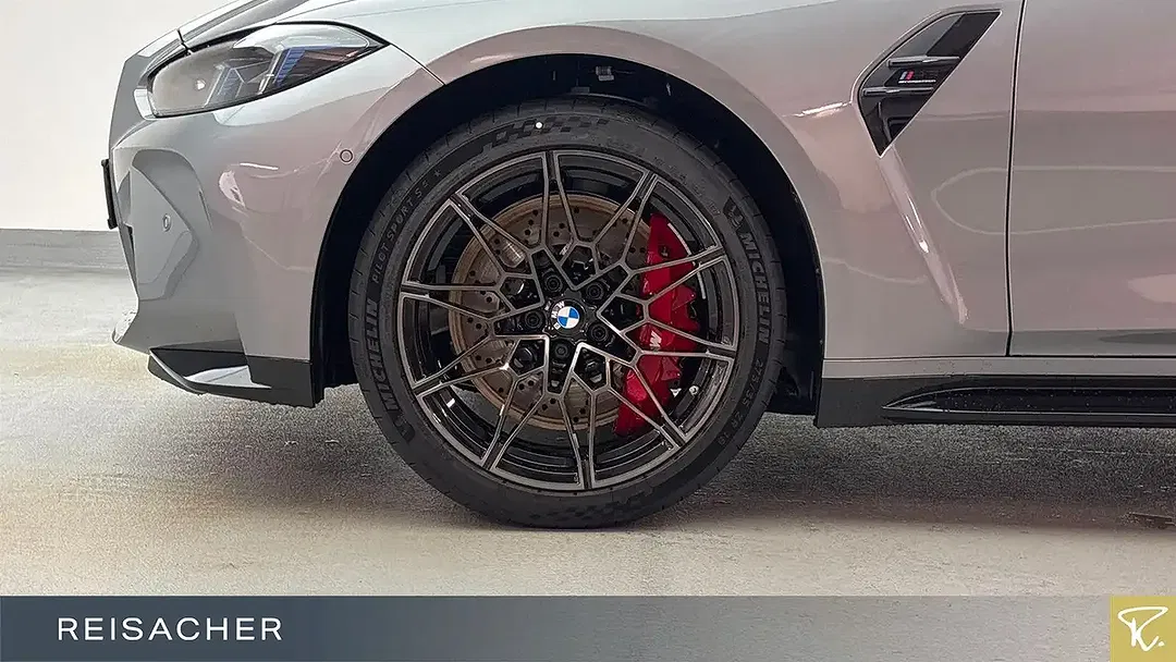 BMW M3 - Thumbnail 3