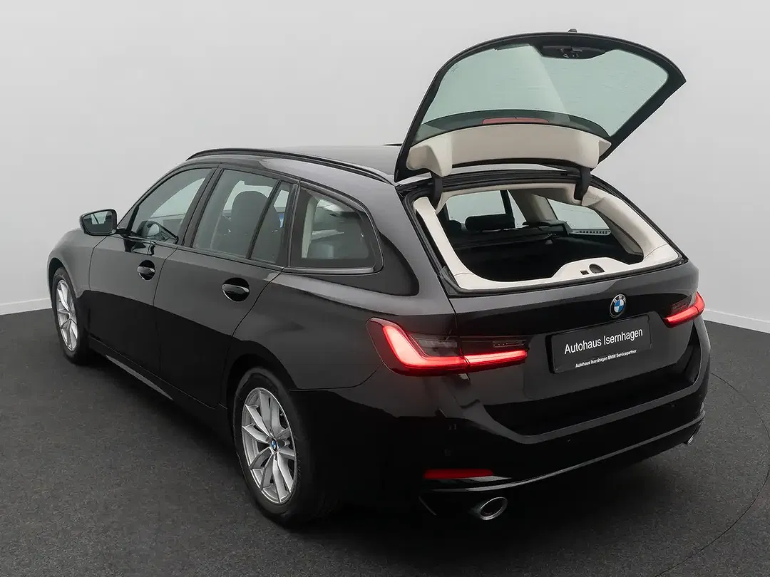 BMW 320 - Thumbnail 13