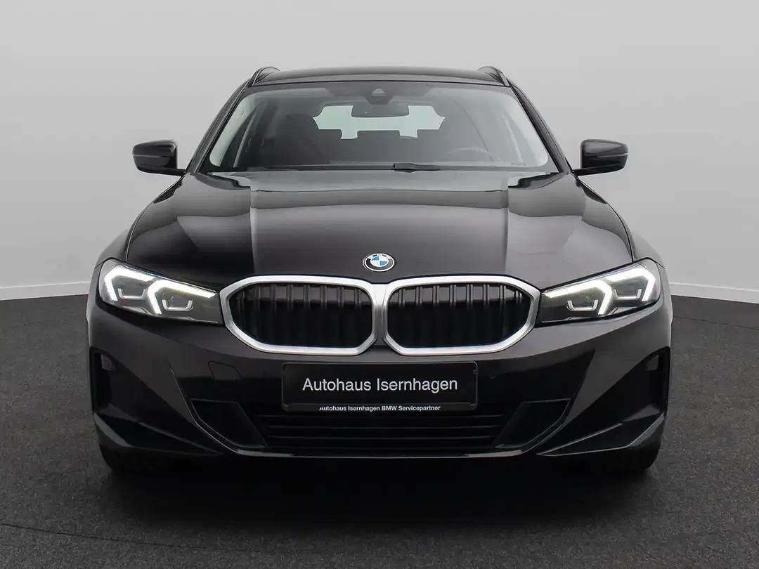BMW 320 - Thumbnail 2