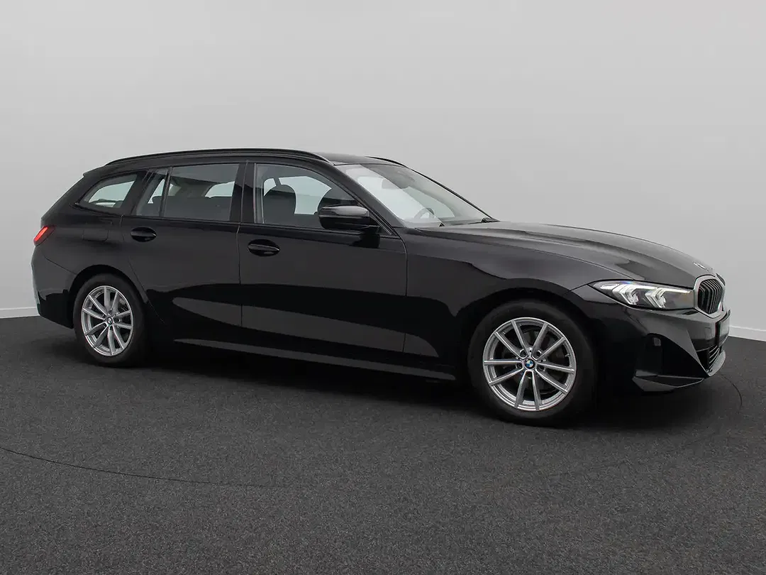 BMW 320 - Thumbnail 4