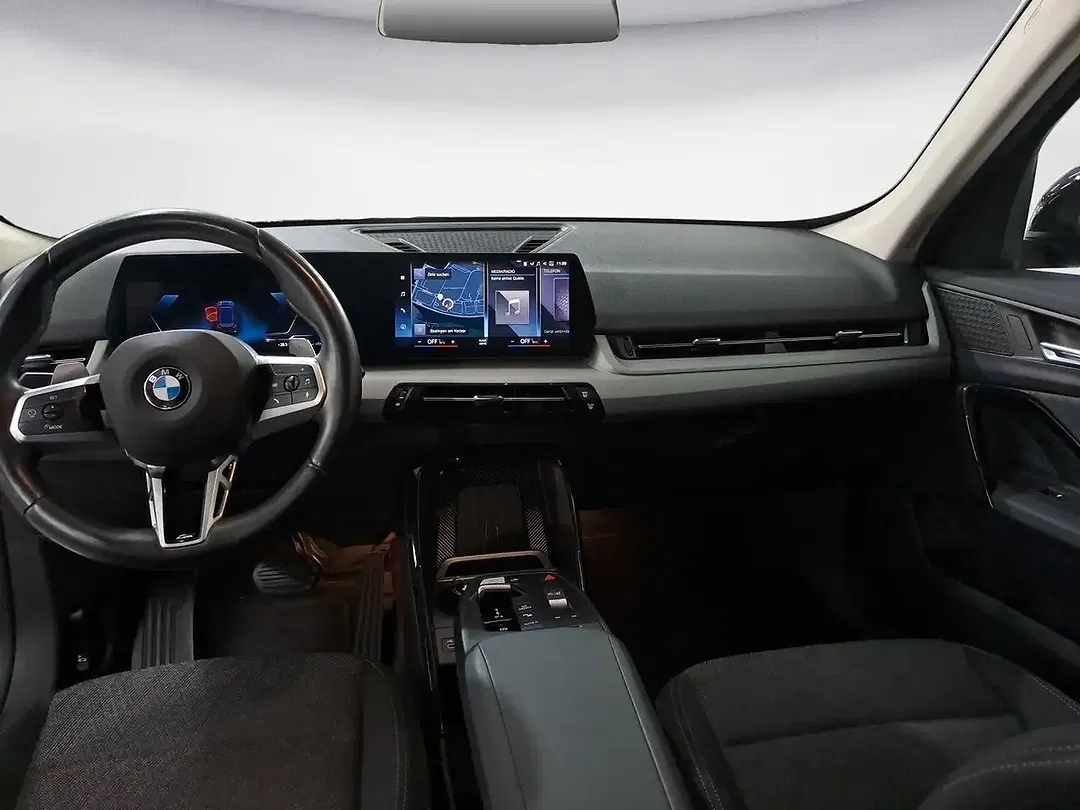BMW X1 - Thumbnail 13
