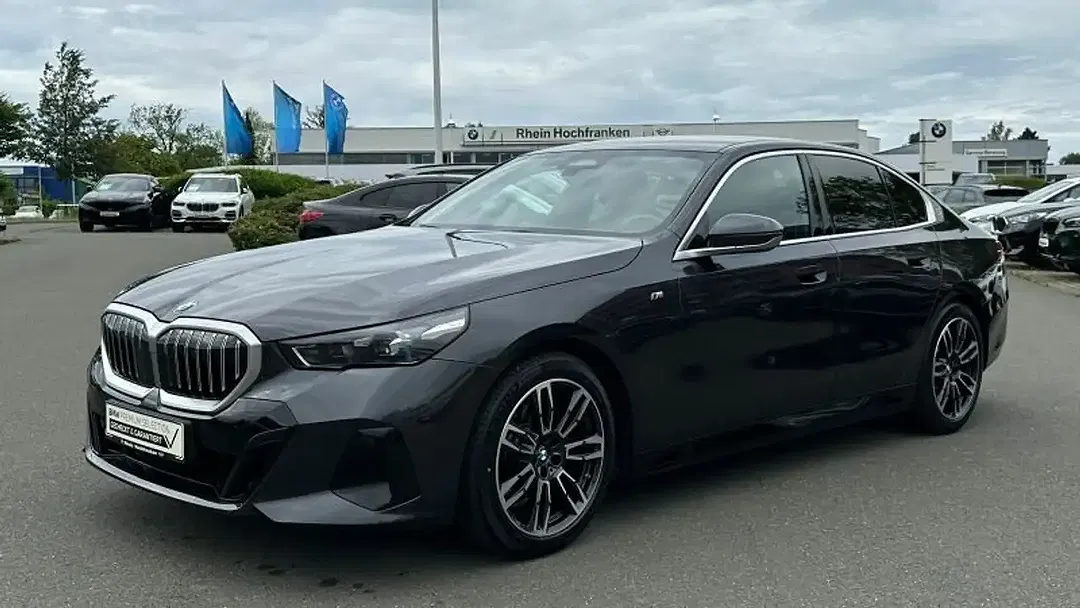 BMW 520 - Thumbnail 3