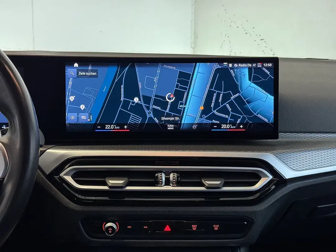 BMW 330 - Thumbnail 7