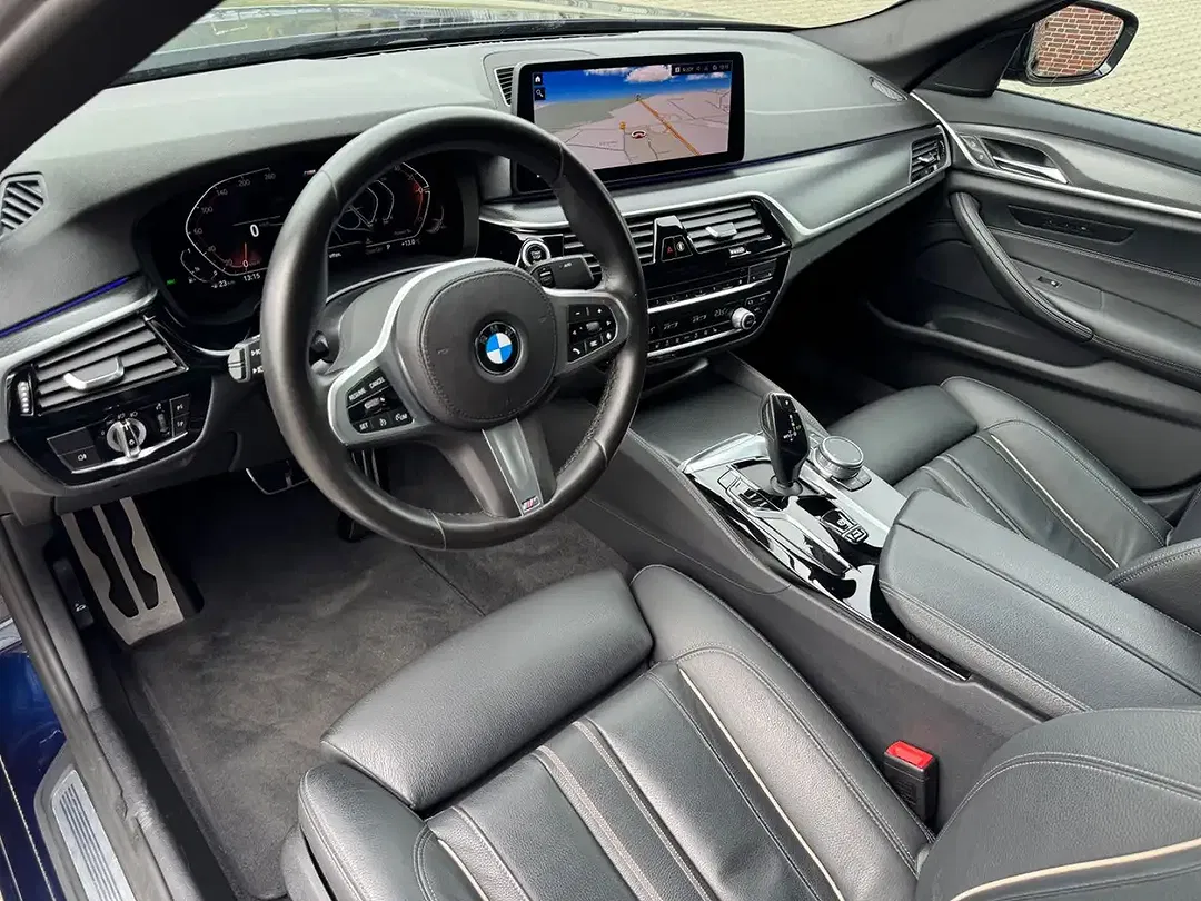 BMW 520 - Thumbnail 14