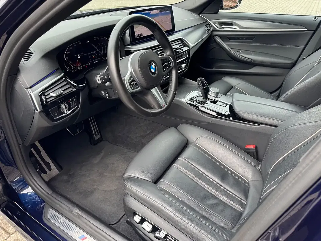 BMW 520 - Thumbnail 15