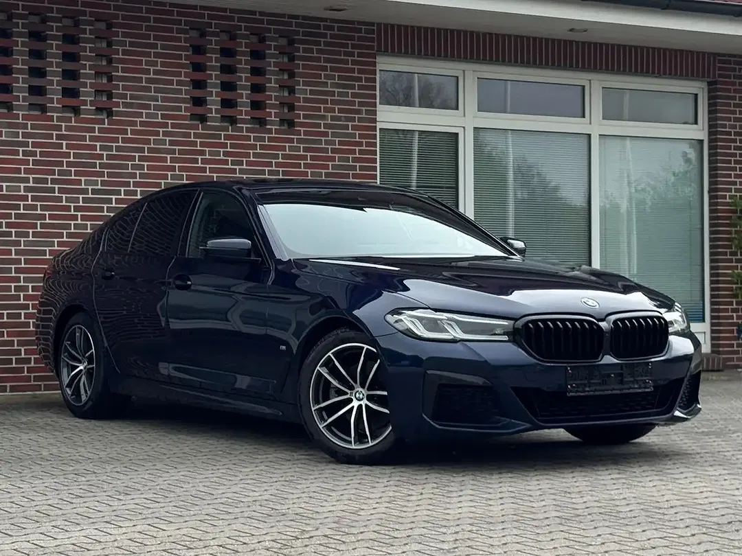 BMW 520 - Thumbnail 4