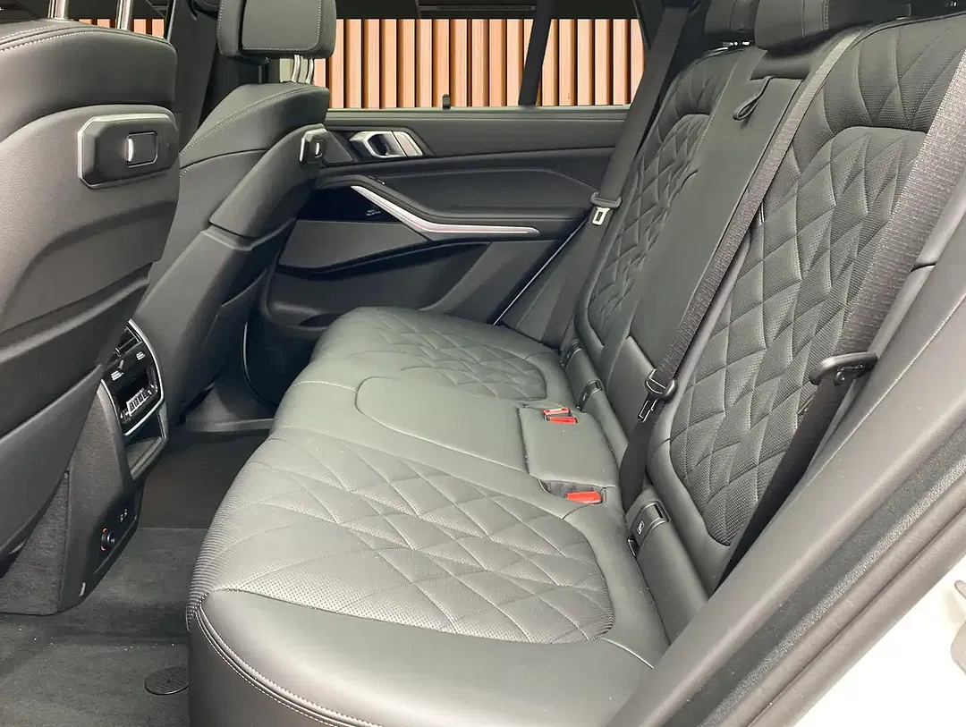 BMW X5 - Thumbnail 13
