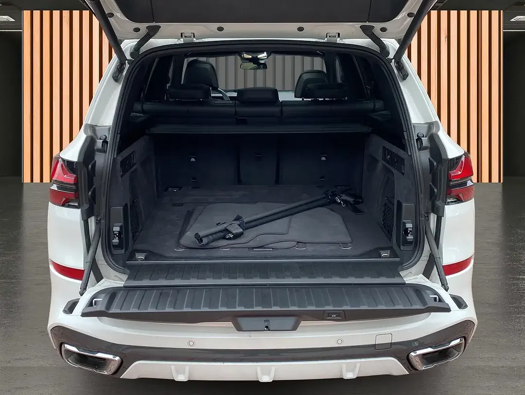 BMW X5 - Thumbnail 9