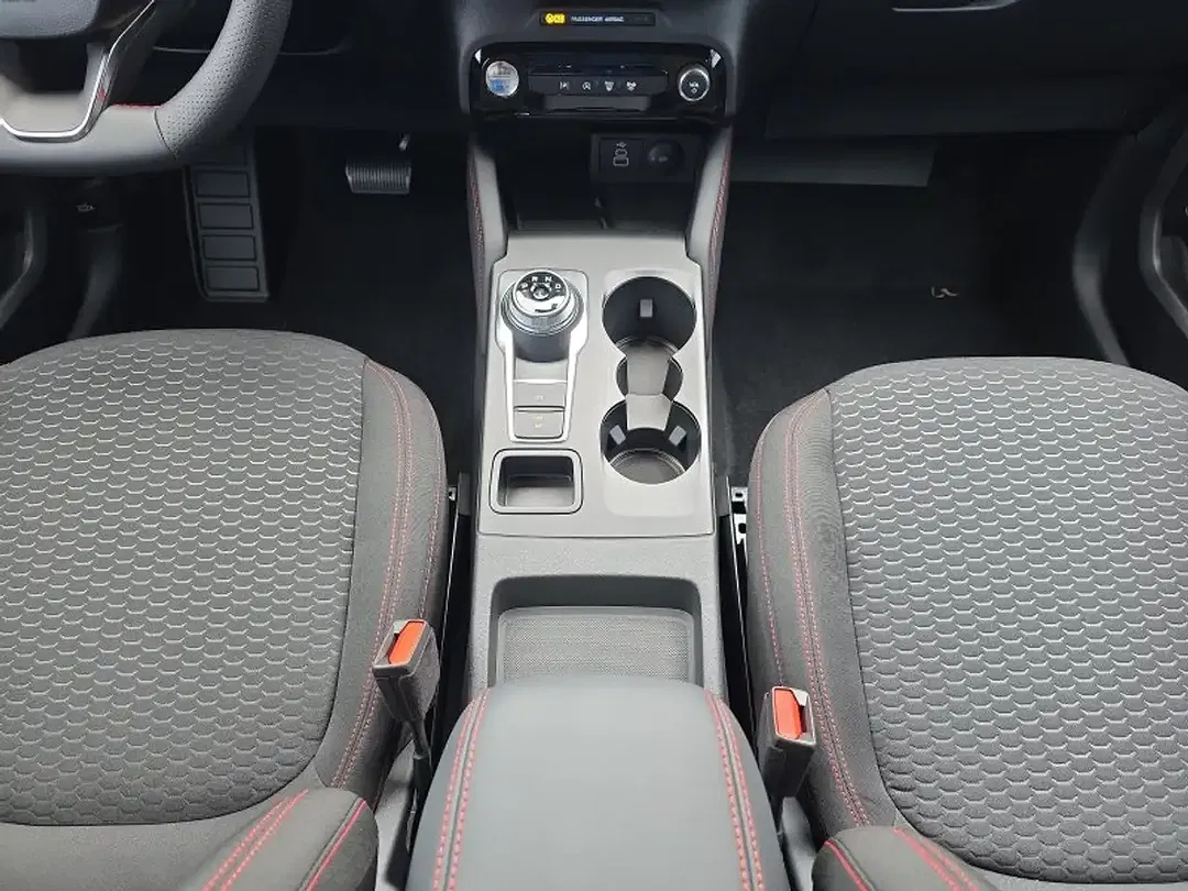 Ford Kuga - Thumbnail 11