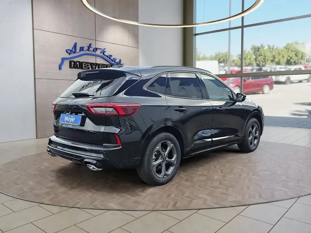 Ford Kuga - Thumbnail 5