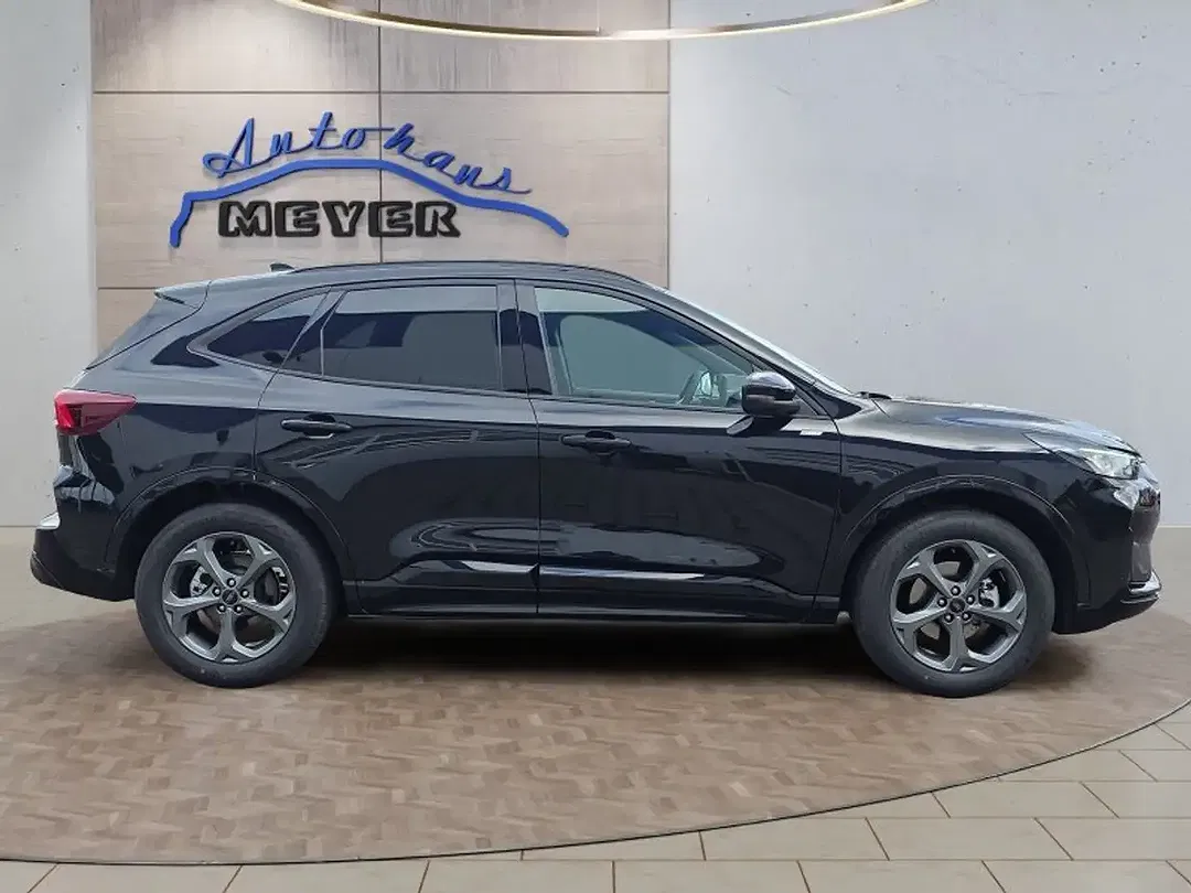 Ford Kuga - Thumbnail 6