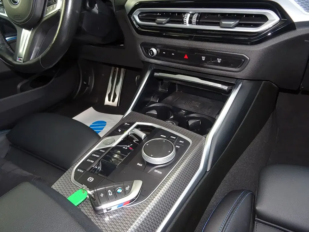 BMW M3 - Thumbnail 9