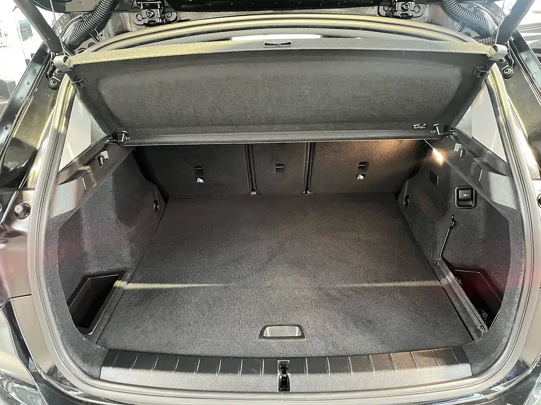 BMW X1 - Thumbnail 8