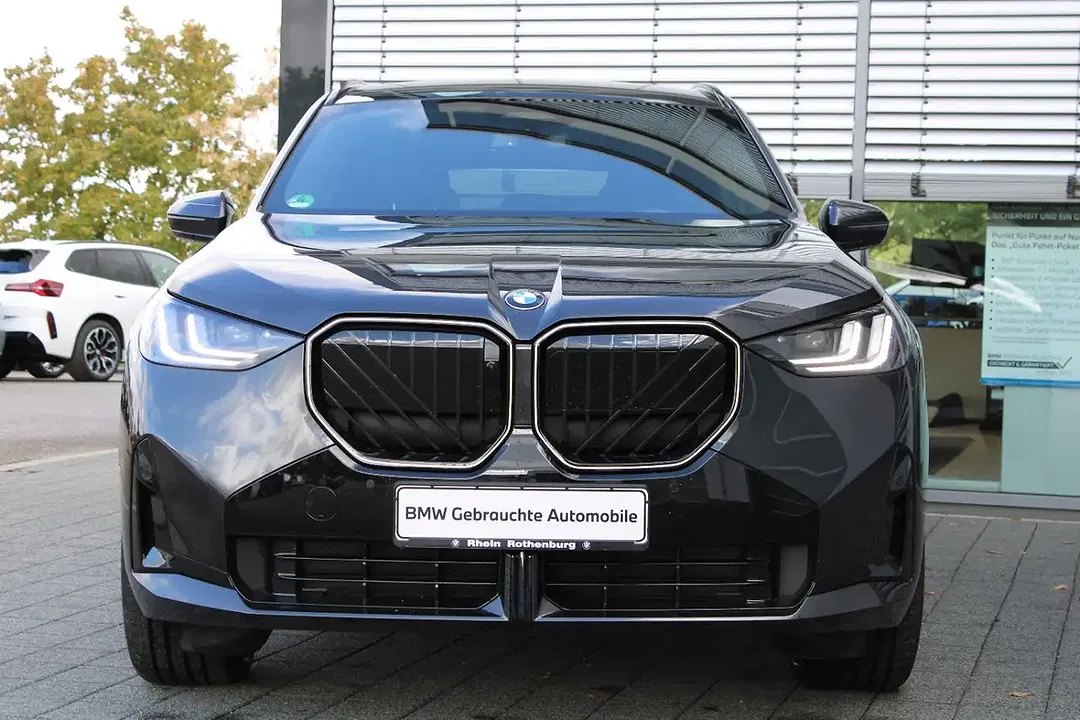 BMW X3 - Thumbnail 3
