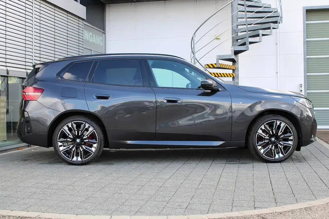 BMW X3 - Thumbnail 4