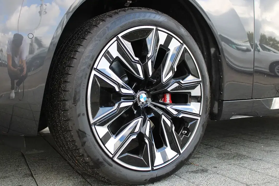 BMW X3 - Thumbnail 6
