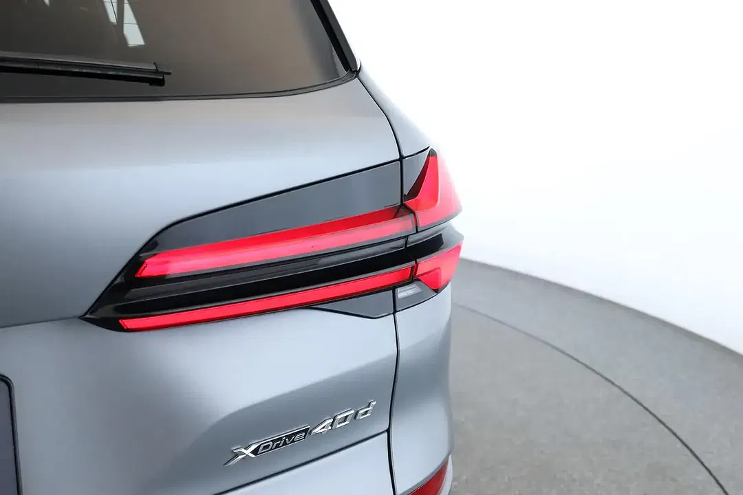BMW X5 - Thumbnail 8