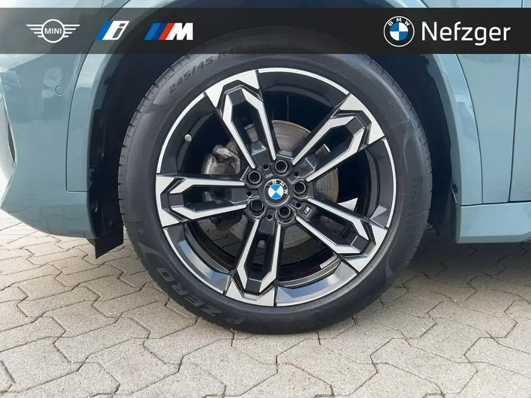 BMW X1 - Thumbnail 12