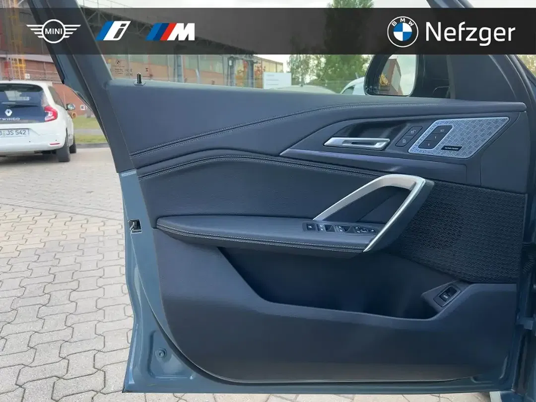 BMW X1 - Thumbnail 13