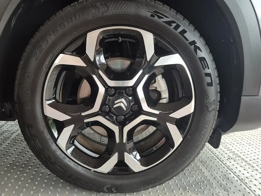 Citroen C5 Aircross - Thumbnail 11