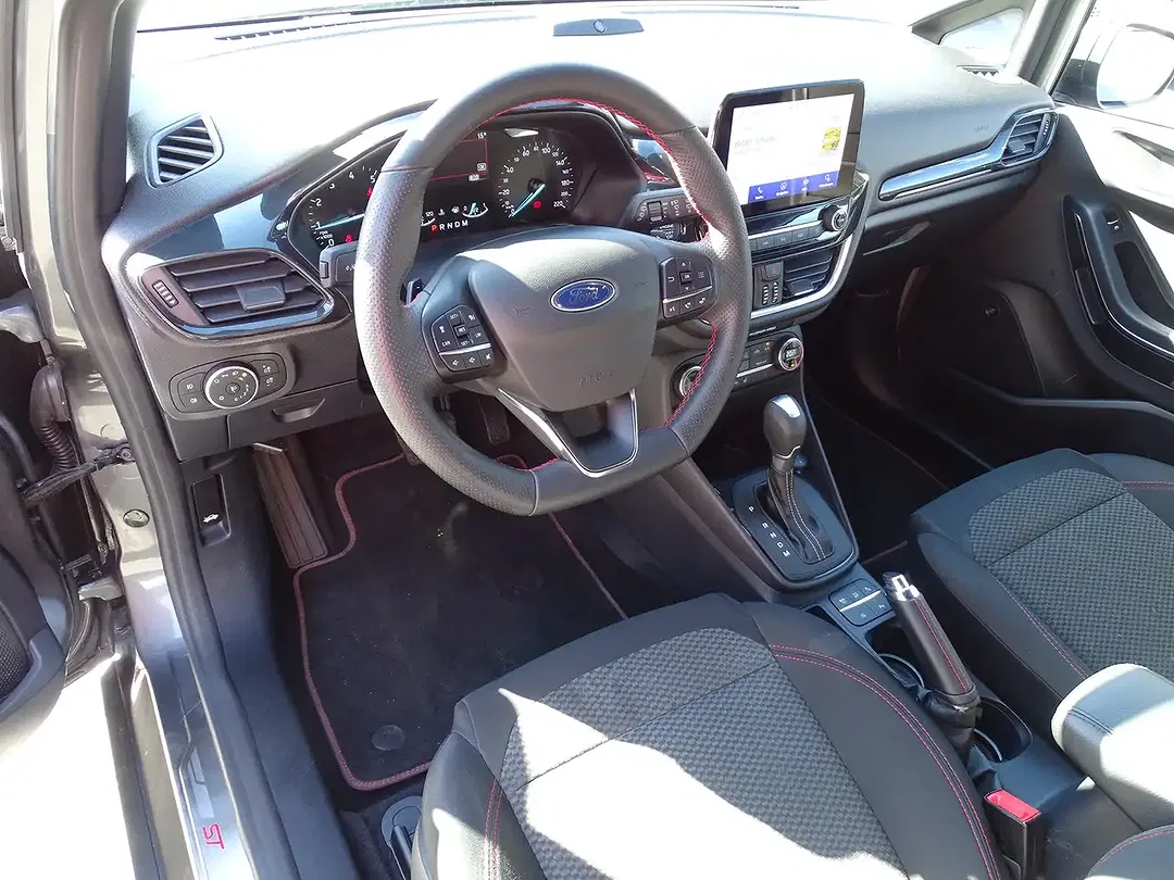 Ford Fiesta - Thumbnail 9