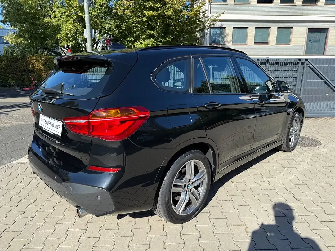 BMW X1 - Thumbnail 7