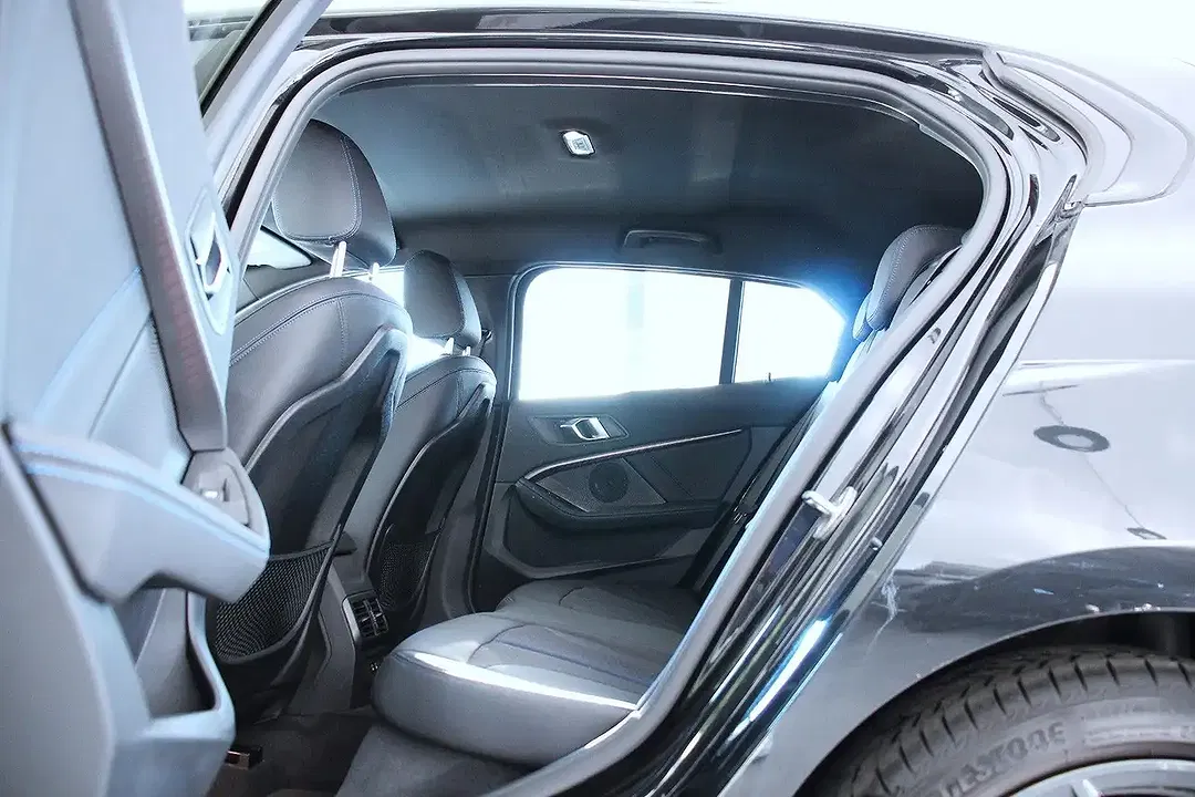 BMW 118 - Thumbnail 14