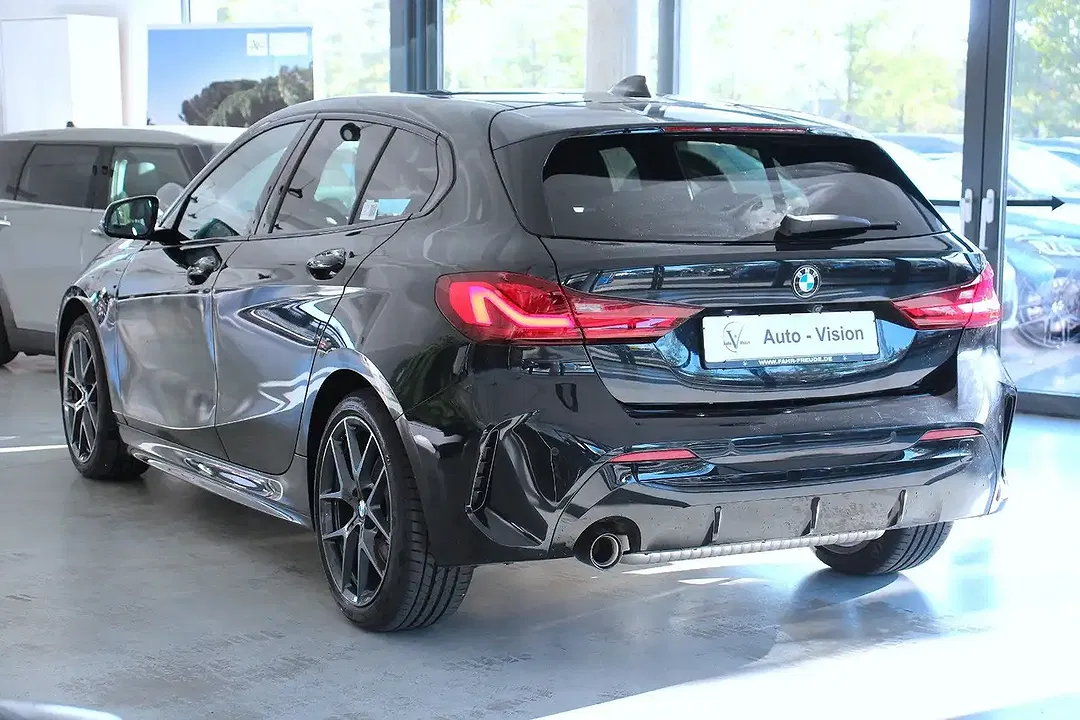 BMW 118 - Thumbnail 7