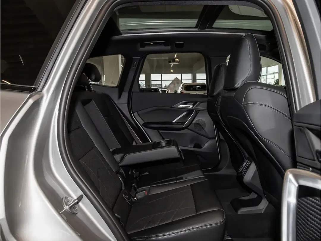 BMW X1 - Thumbnail 10