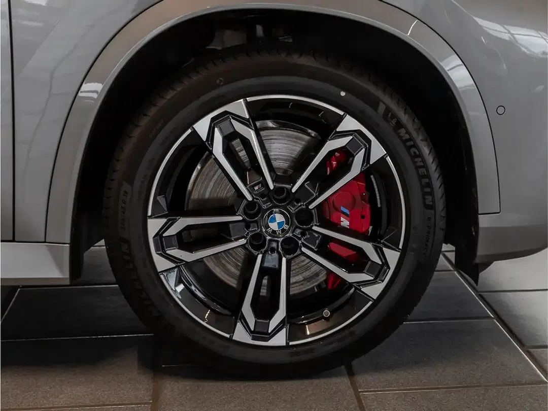 BMW X1 - Thumbnail 11