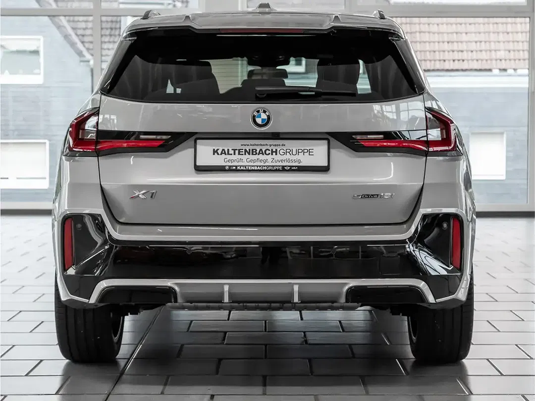 BMW X1 - Thumbnail 7