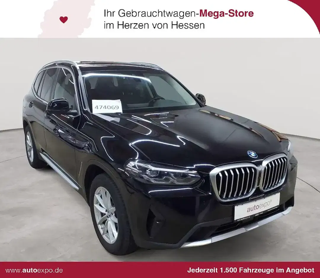 BMW X3 - Thumbnail 1