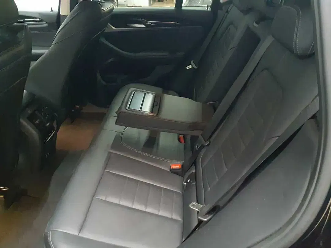 BMW X3 - Thumbnail 13
