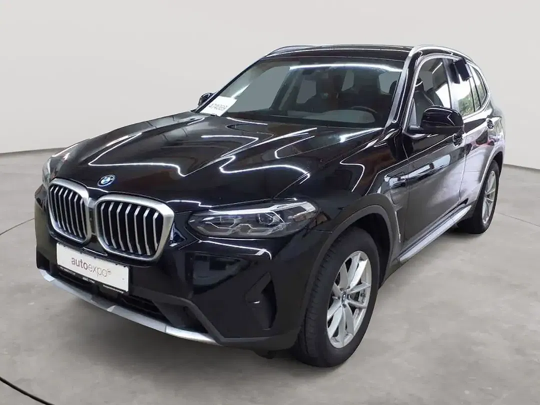 BMW X3 - Thumbnail 2