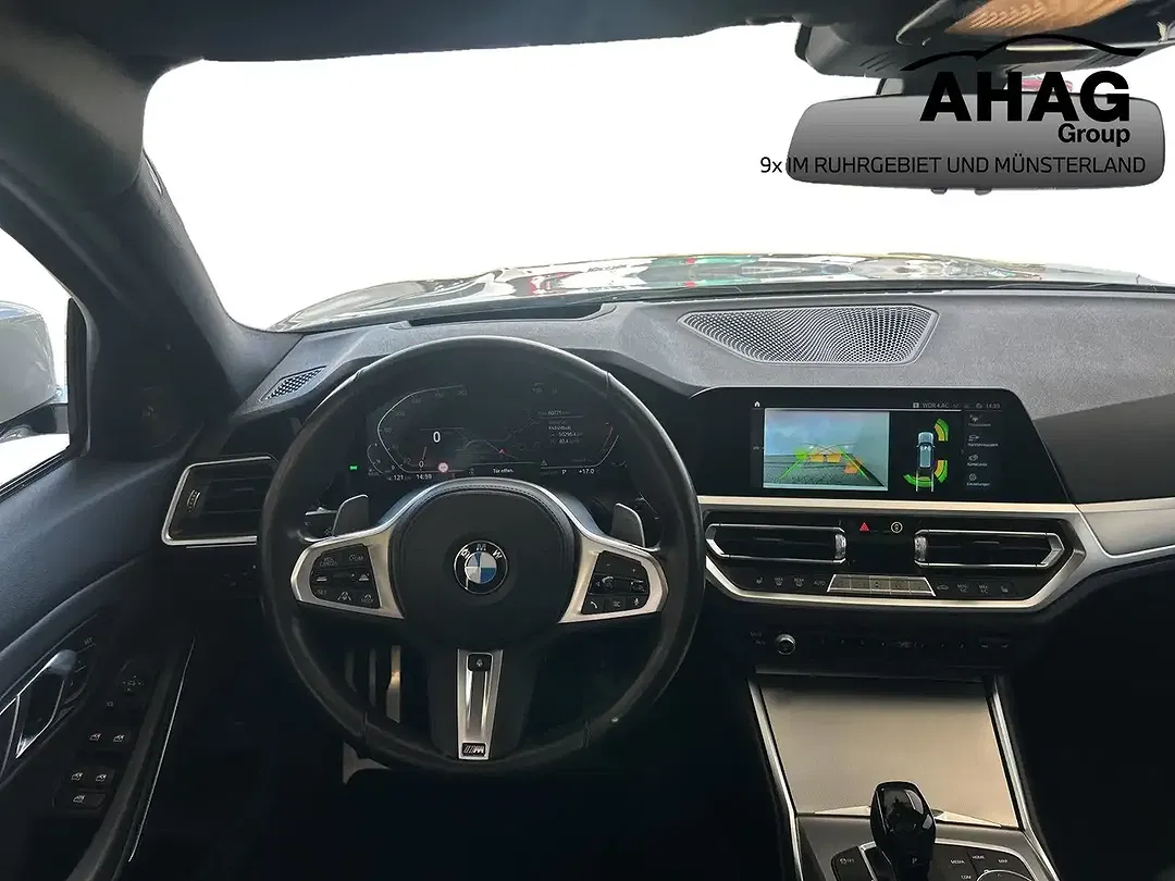 BMW 330 - Thumbnail 11