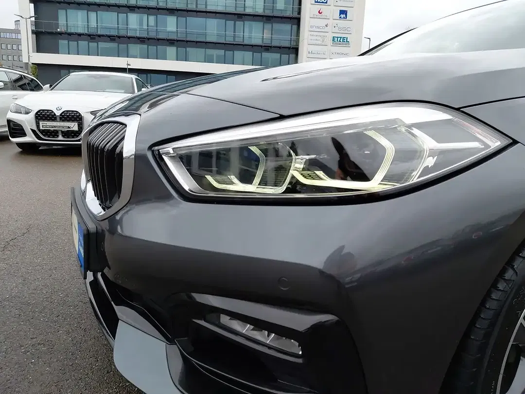 BMW 118 - Thumbnail 11