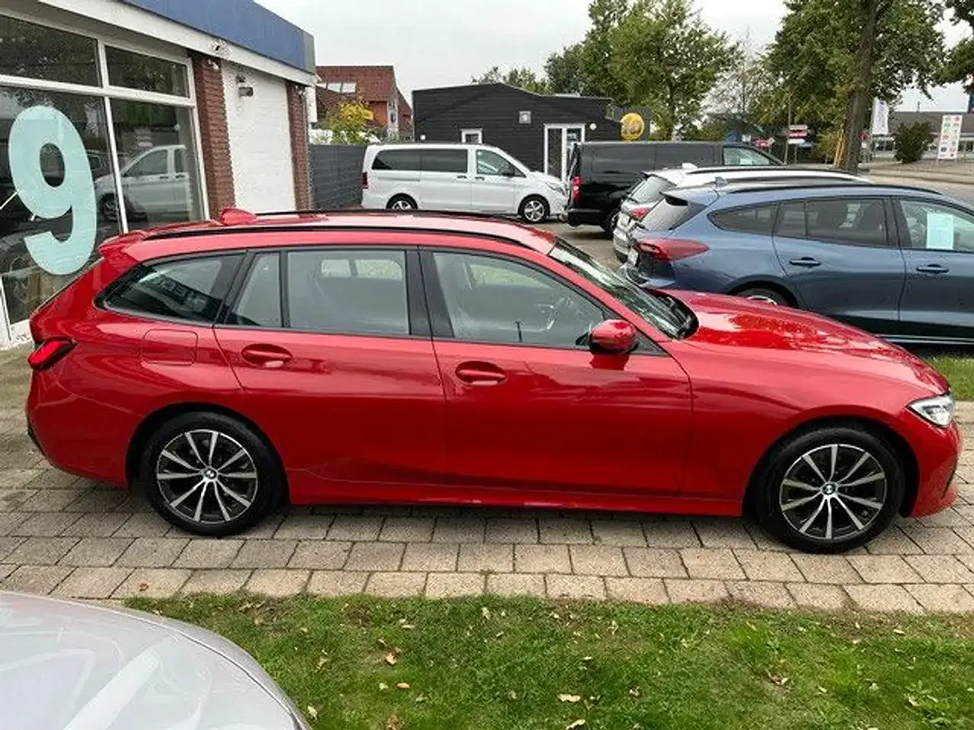 BMW 318 - Thumbnail 2