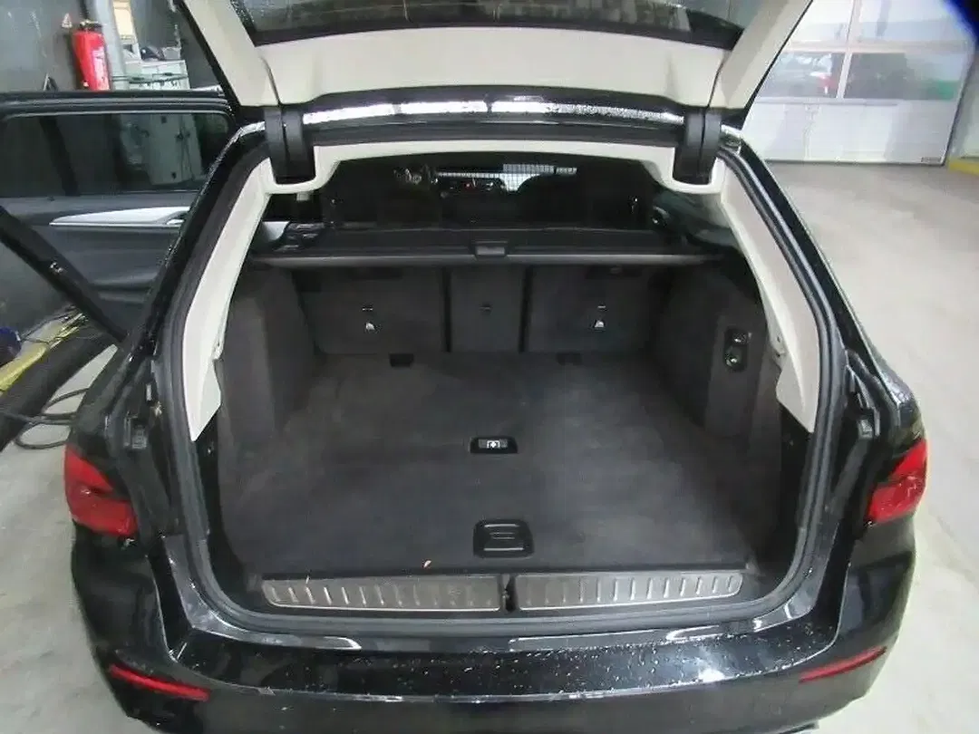 BMW 520 - Thumbnail 13